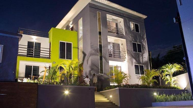Nuben Court- Kumasi City Exterior photo